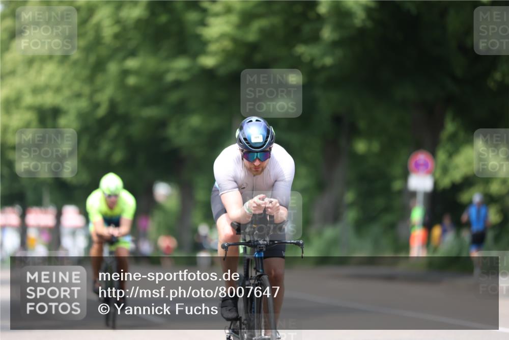 15.06.2025 - 7 Türme Triathlon Yannick Fuchs http://msf.ph/oto/8007647 15.06.2025 13:21:35 Radfahren 341, 629, 669, 714, 940 meine-sportfotos.de