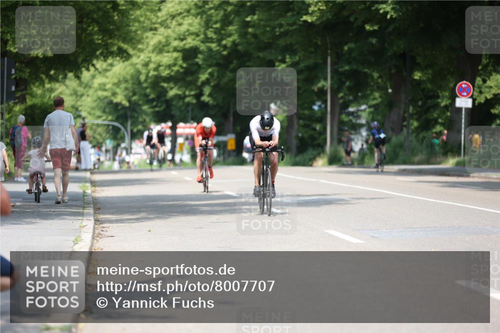 15.06.2025 - 7 Türme Triathlon Yannick Fuchs http://msf.ph/oto/8007707 15.06.2025 12:40:55 Radfahren 201, 221, 254, 465 meine-sportfotos.de