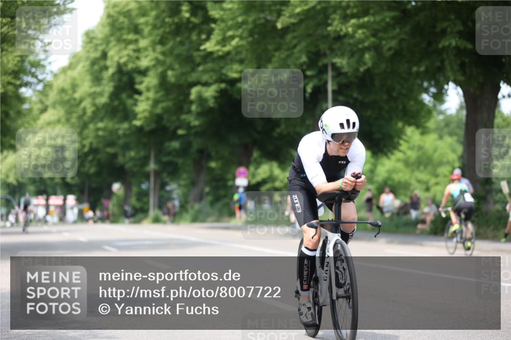 15.06.2025 - 7 Türme Triathlon Yannick Fuchs http://msf.ph/oto/8007722 15.06.2025 13:21:38 Radfahren 341, 405, 629, 669, 714, 940 meine-sportfotos.de