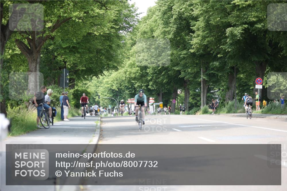 15.06.2025 - 7 Türme Triathlon Yannick Fuchs http://msf.ph/oto/8007732 15.06.2025 13:21:40 Radfahren 341, 405, 629, 714 meine-sportfotos.de