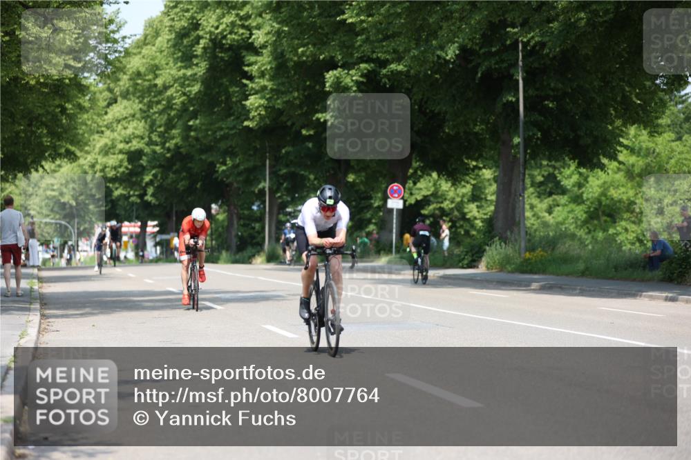 15.06.2025 - 7 Türme Triathlon Yannick Fuchs http://msf.ph/oto/8007764 15.06.2025 12:40:56 Radfahren 201, 221, 254, 283, 465 meine-sportfotos.de