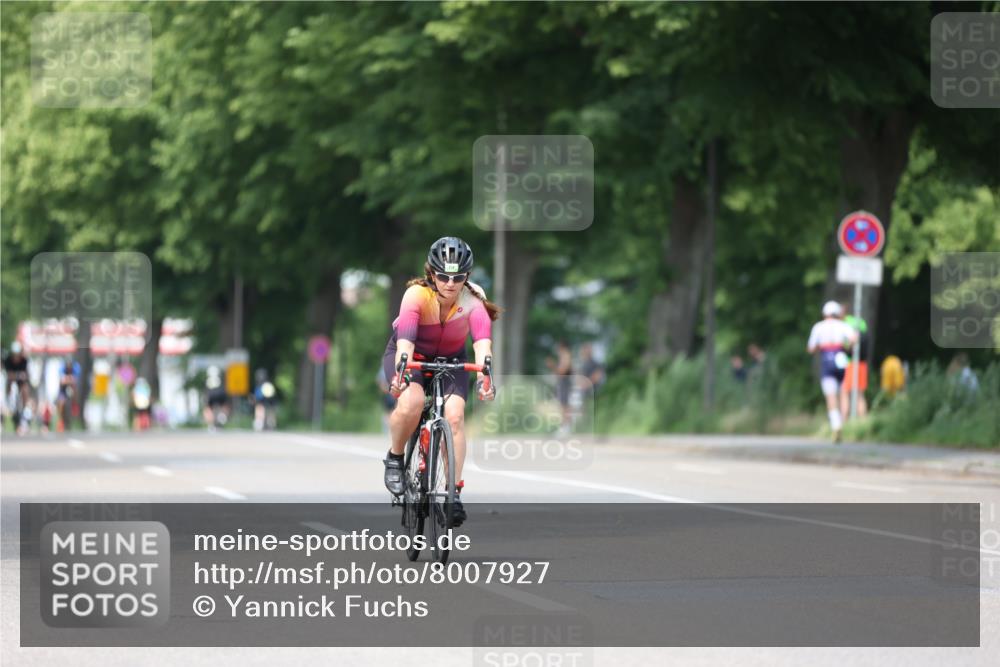 15.06.2025 - 7 Türme Triathlon Yannick Fuchs http://msf.ph/oto/8007927 15.06.2025 13:22:04 Radfahren 219, 588, 835, 937 meine-sportfotos.de