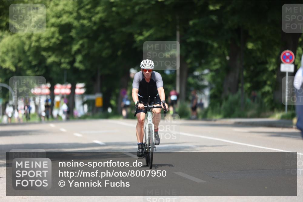 15.06.2025 - 7 Türme Triathlon Yannick Fuchs http://msf.ph/oto/8007950 15.06.2025 12:41:01 Radfahren 201, 221, 254, 283, 323 meine-sportfotos.de
