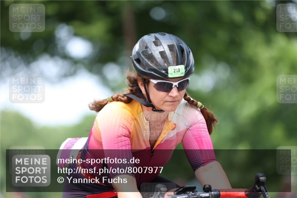 15.06.2025 - 7 Türme Triathlon Yannick Fuchs http://msf.ph/oto/8007977 15.06.2025 13:22:06 Radfahren 219, 588, 678, 937, 1133 meine-sportfotos.de