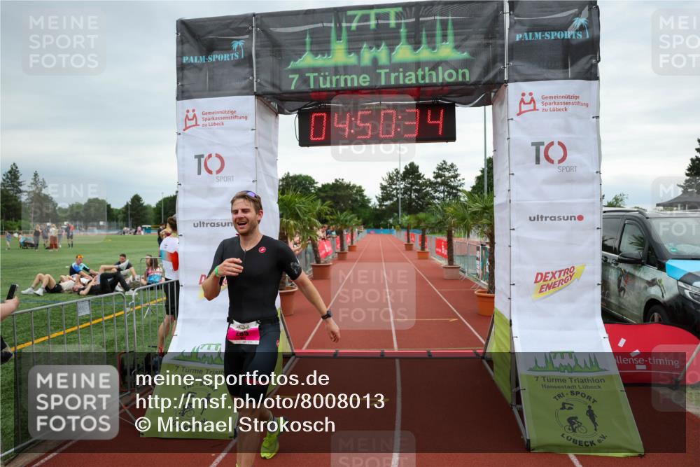 15.06.2025 - 7 Türme Triathlon Michael Strokosch http://msf.ph/oto/8008013 15.06.2025 14:50:34 Ziel 285 meine-sportfotos.de