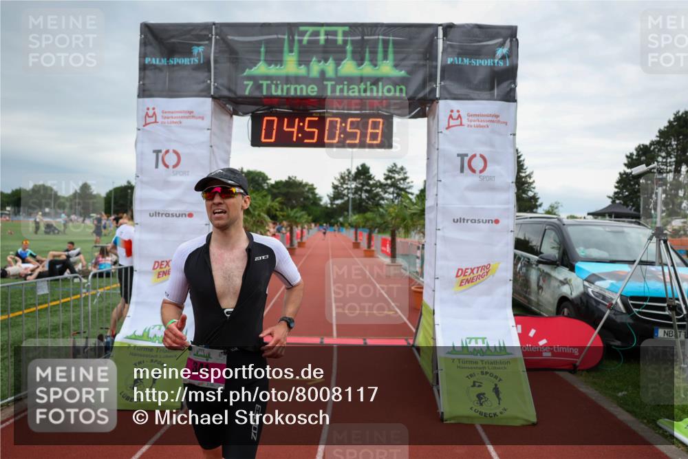 15.06.2025 - 7 Türme Triathlon Michael Strokosch http://msf.ph/oto/8008117 15.06.2025 14:50:58 Ziel 341 meine-sportfotos.de