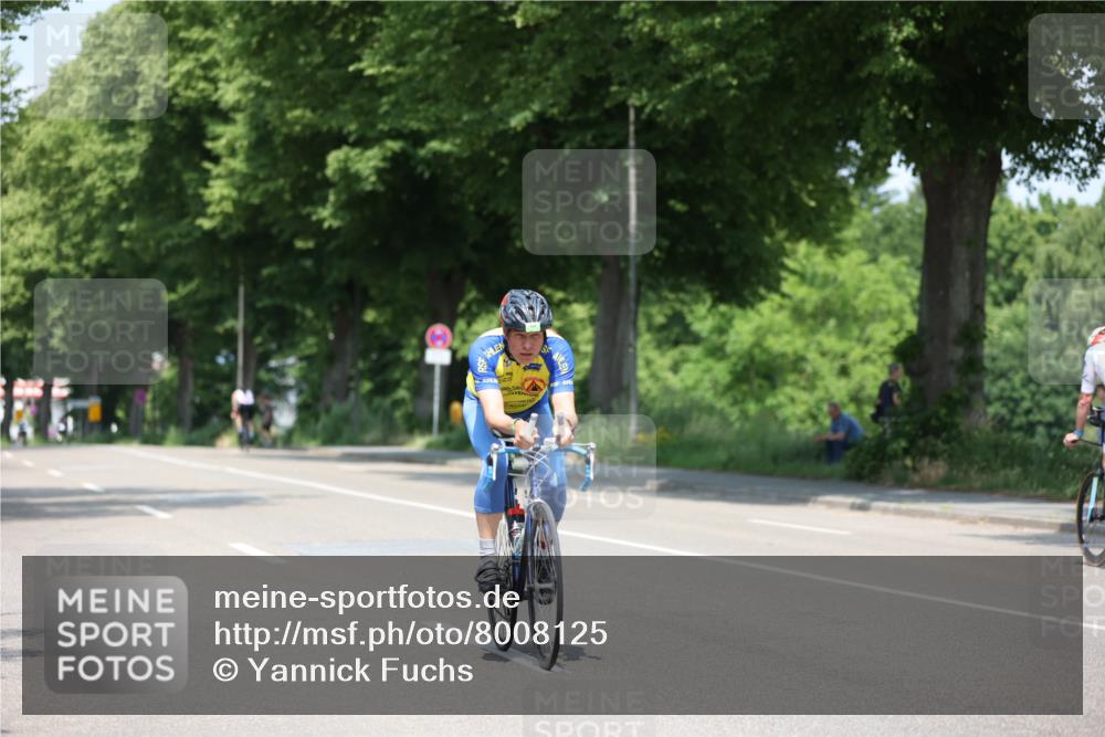 15.06.2025 - 7 Türme Triathlon Yannick Fuchs http://msf.ph/oto/8008125 15.06.2025 12:41:10 Radfahren 214, 336 meine-sportfotos.de