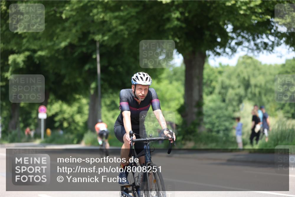 15.06.2025 - 7 Türme Triathlon Yannick Fuchs http://msf.ph/oto/8008251 15.06.2025 12:41:45 Radfahren 223, 455, 475 meine-sportfotos.de