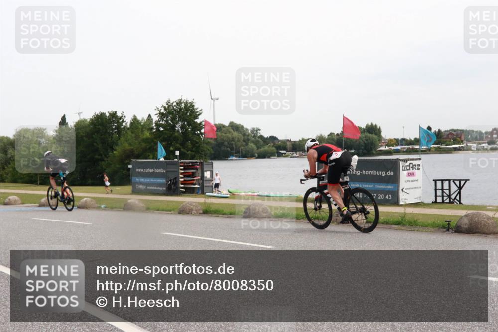 15.06.2025 - 27. Vierlanden-Triathlon H.Heesch http://msf.ph/oto/8008350 15.06.2025 10:47:27 Radfahren 114, 152, 372 meine-sportfotos.de