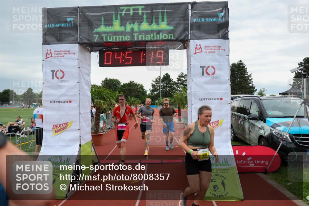 15.06.2025 - 7 Türme Triathlon Michael Strokosch http://msf.ph/oto/8008357 15.06.2025 14:51:19 Ziel 244, 254, 552, 856 meine-sportfotos.de