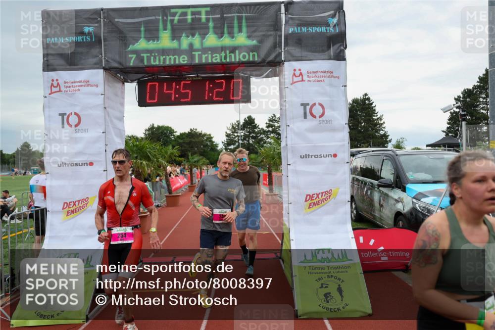 15.06.2025 - 7 Türme Triathlon Michael Strokosch http://msf.ph/oto/8008397 15.06.2025 14:51:20 Ziel 244, 254, 552, 856 meine-sportfotos.de
