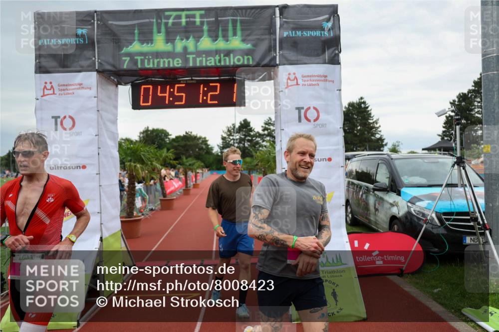 15.06.2025 - 7 Türme Triathlon Michael Strokosch http://msf.ph/oto/8008423 15.06.2025 14:51:20 Ziel 244, 254, 552, 856 meine-sportfotos.de