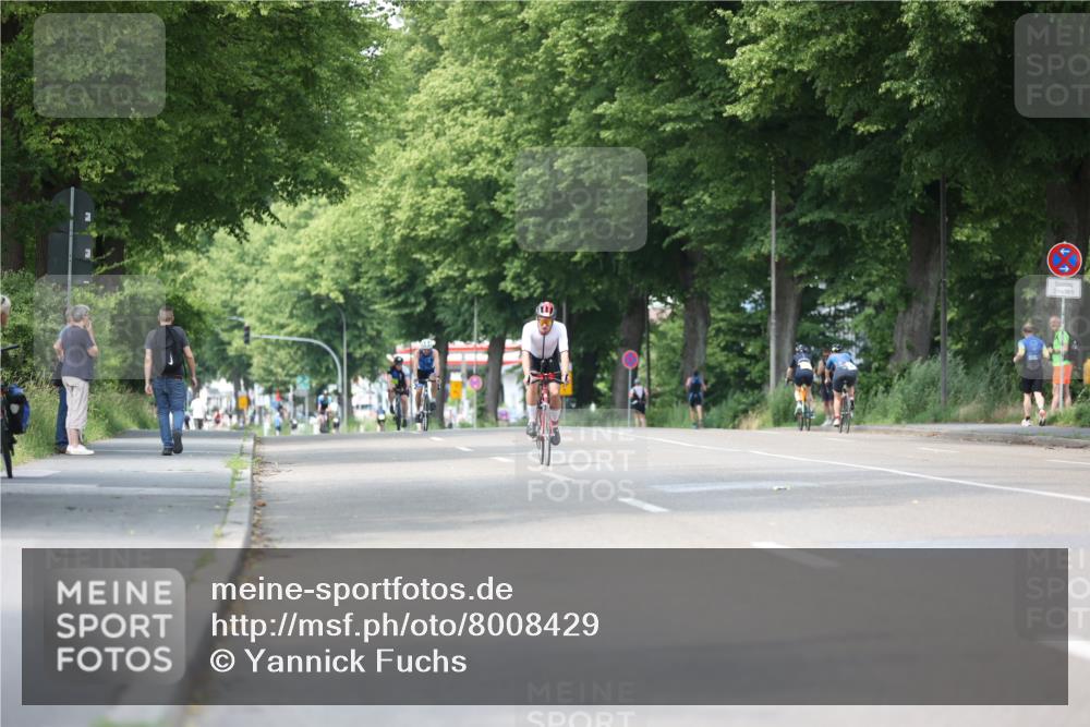 15.06.2025 - 7 Türme Triathlon Yannick Fuchs http://msf.ph/oto/8008429 15.06.2025 13:22:41 Radfahren 661, 766 meine-sportfotos.de