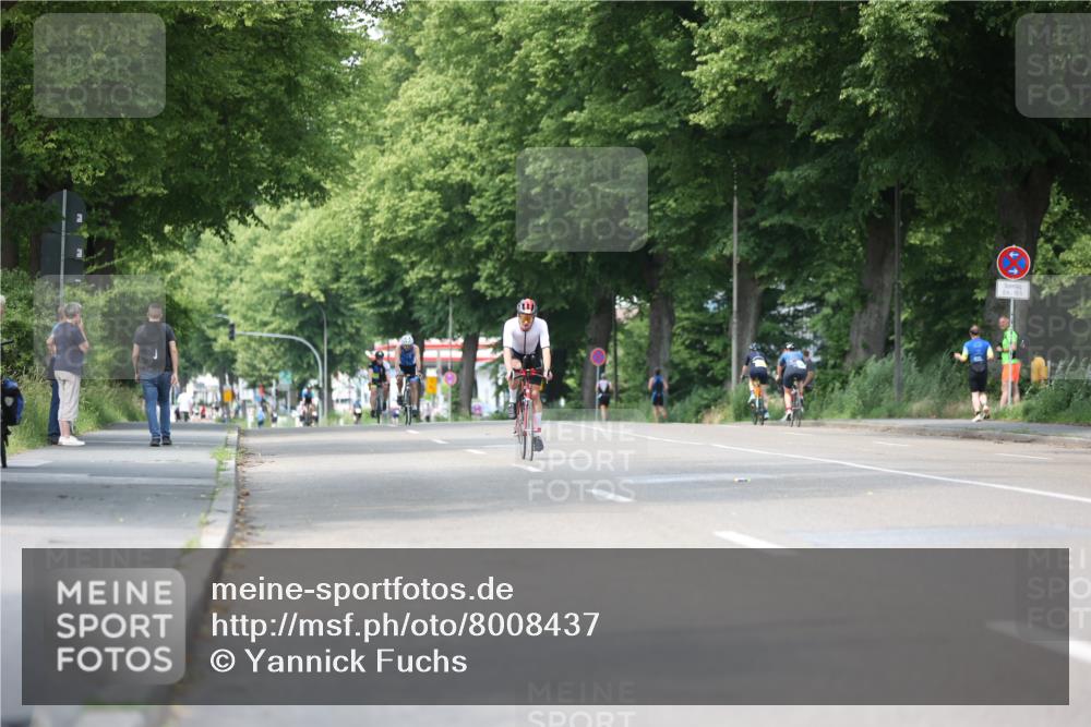 15.06.2025 - 7 Türme Triathlon Yannick Fuchs http://msf.ph/oto/8008437 15.06.2025 13:22:42 Radfahren 661, 766 meine-sportfotos.de