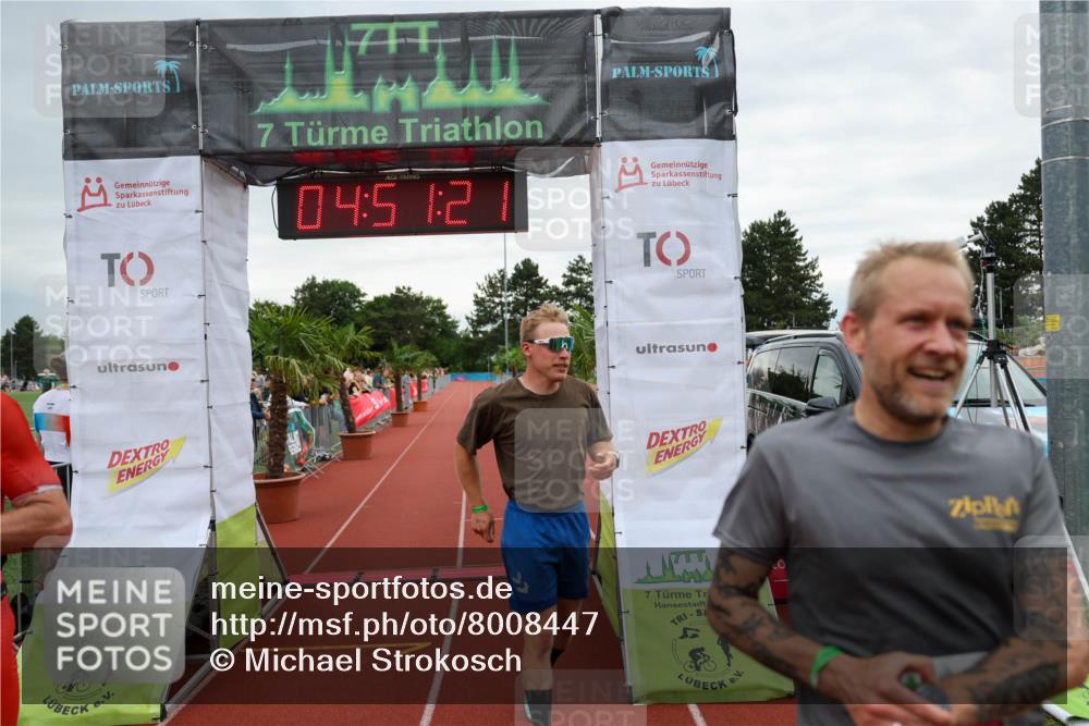 15.06.2025 - 7 Türme Triathlon Michael Strokosch http://msf.ph/oto/8008447 15.06.2025 14:51:21 Ziel 244, 254, 552, 856 meine-sportfotos.de