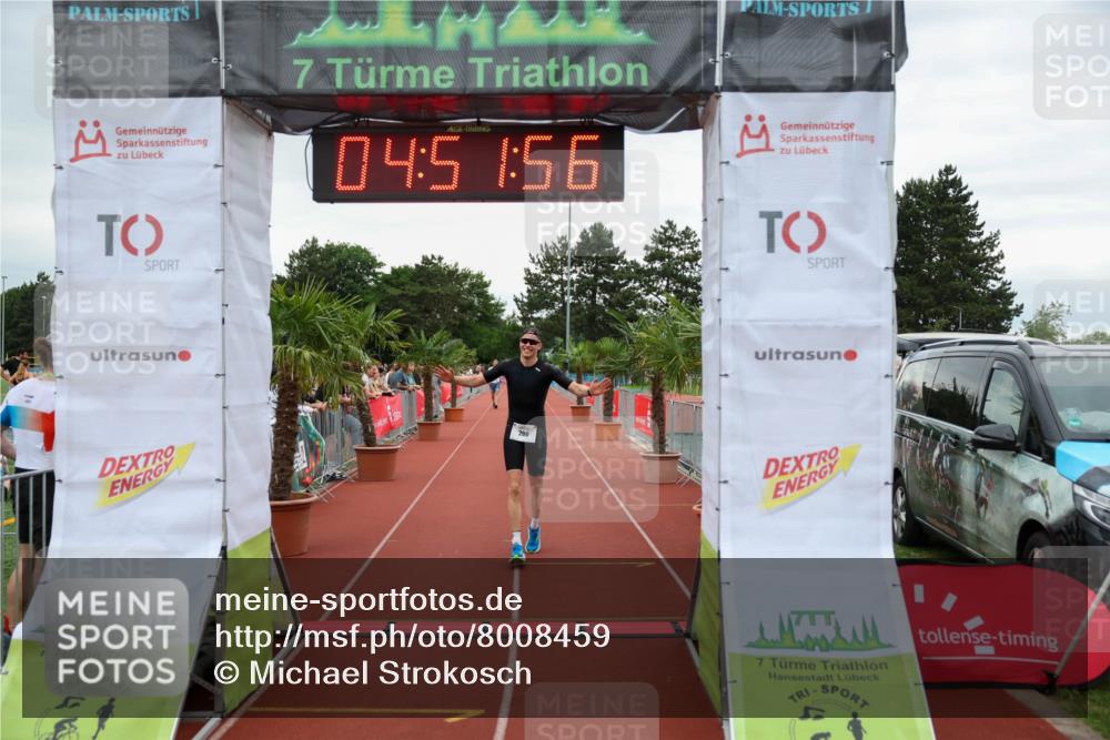 15.06.2025 - 7 Türme Triathlon Michael Strokosch http://msf.ph/oto/8008459 15.06.2025 14:51:56 Ziel 200 meine-sportfotos.de