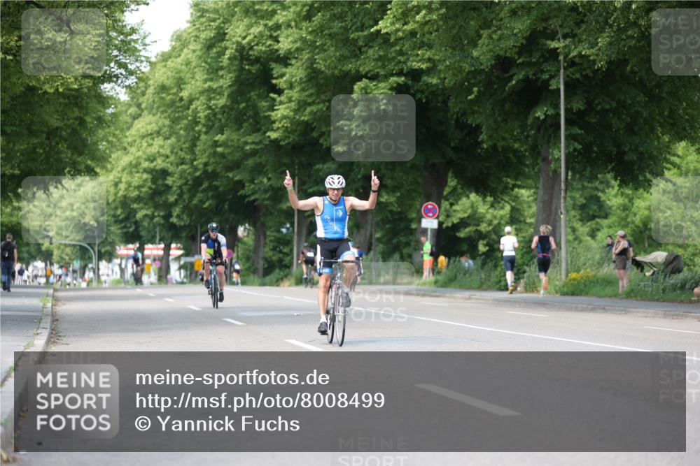 15.06.2025 - 7 Türme Triathlon Yannick Fuchs http://msf.ph/oto/8008499 15.06.2025 13:22:47 Radfahren 661, 766 meine-sportfotos.de