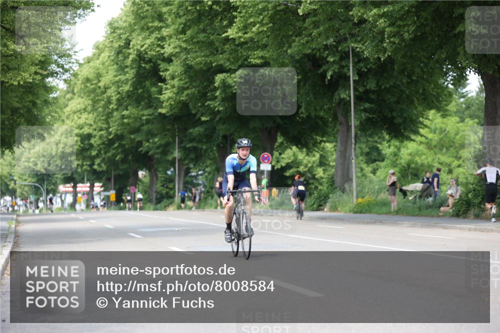 15.06.2025 - 7 Türme Triathlon Yannick Fuchs http://msf.ph/oto/8008584 15.06.2025 13:22:54 Radfahren  meine-sportfotos.de