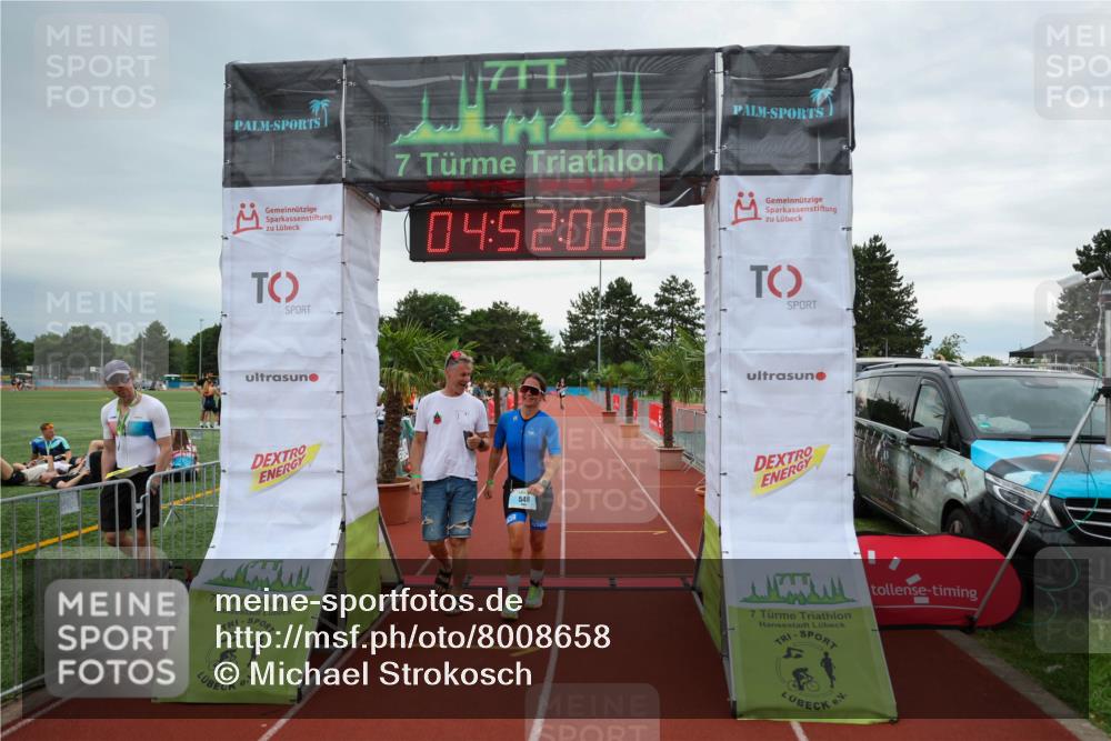 15.06.2025 - 7 Türme Triathlon Michael Strokosch http://msf.ph/oto/8008658 15.06.2025 14:52:08 Ziel 548 meine-sportfotos.de