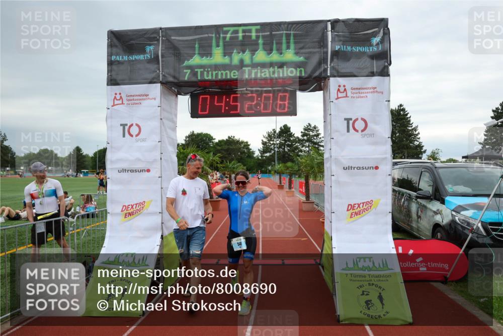 15.06.2025 - 7 Türme Triathlon Michael Strokosch http://msf.ph/oto/8008690 15.06.2025 14:52:08 Ziel 548 meine-sportfotos.de