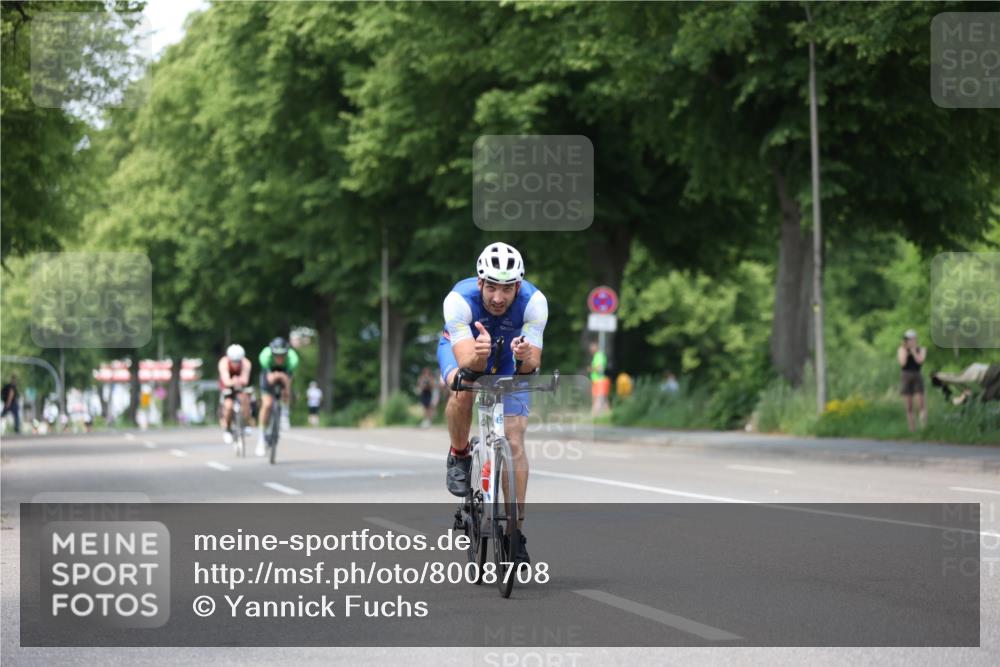 15.06.2025 - 7 Türme Triathlon Yannick Fuchs http://msf.ph/oto/8008708 15.06.2025 13:23:11 Radfahren 594, 1171 meine-sportfotos.de