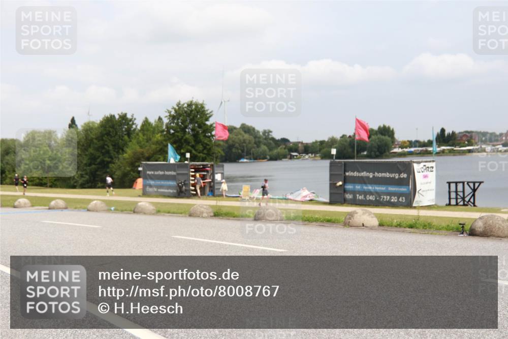 21.06.2025 - 27. Vierlanden-Triathlon H.Heesch http://msf.ph/oto/8008767 15.06.2025 12:19:38 Radfahren 637, 646, 647, 947, 953 meine-sportfotos.de