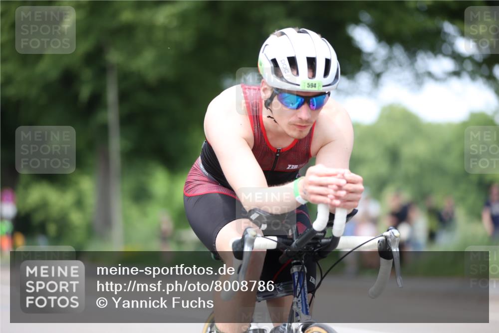 15.06.2025 - 7 Türme Triathlon Yannick Fuchs http://msf.ph/oto/8008786 15.06.2025 13:23:15 Radfahren 594, 1171 meine-sportfotos.de