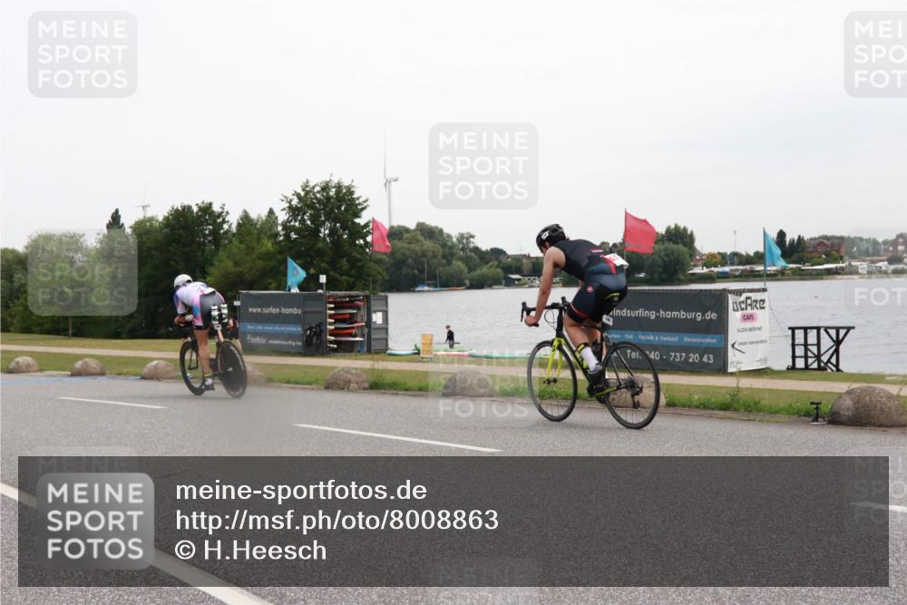 15.06.2025 - 27. Vierlanden-Triathlon H.Heesch http://msf.ph/oto/8008863 15.06.2025 10:50:47 Radfahren 188, 196, 373, 592 meine-sportfotos.de