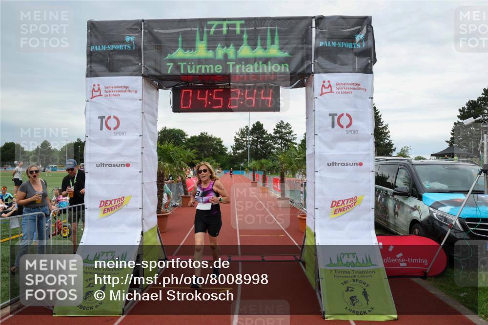 15.06.2025 - 7 Türme Triathlon Michael Strokosch http://msf.ph/oto/8008998 15.06.2025 14:52:44 Ziel 883 meine-sportfotos.de