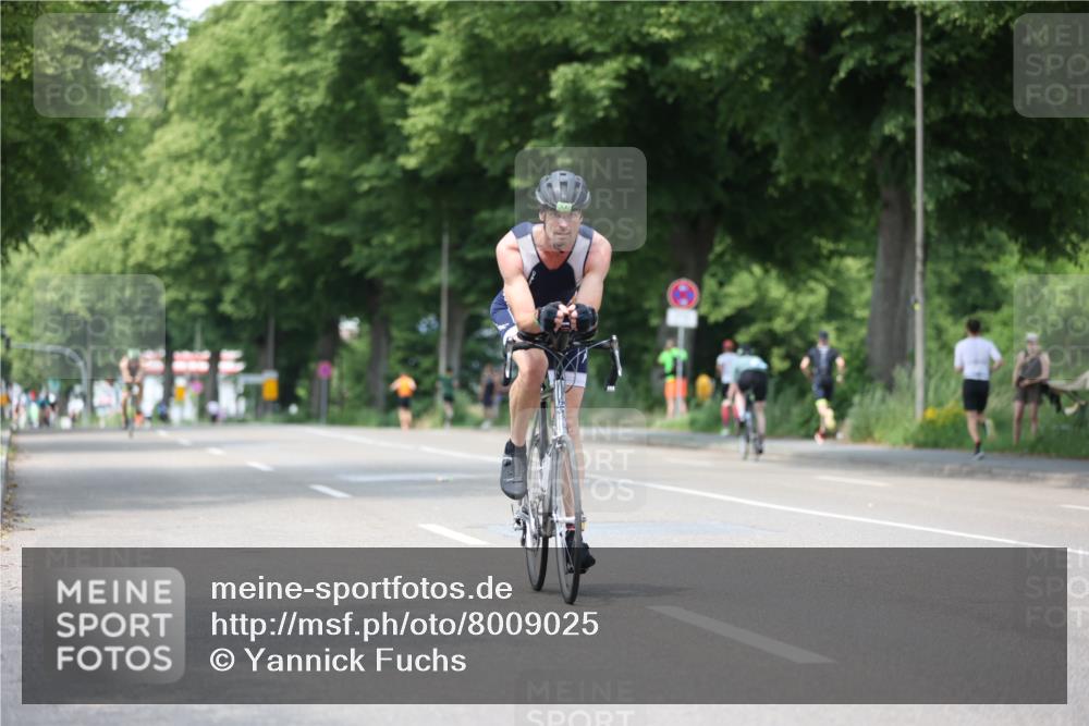 15.06.2025 - 7 Türme Triathlon Yannick Fuchs http://msf.ph/oto/8009025 15.06.2025 13:23:39 Radfahren 451, 1181 meine-sportfotos.de