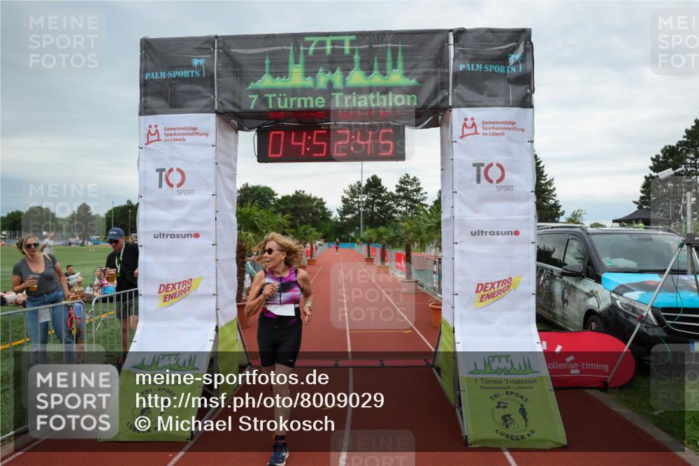 15.06.2025 - 7 Türme Triathlon Michael Strokosch http://msf.ph/oto/8009029 15.06.2025 14:52:44 Ziel 883 meine-sportfotos.de
