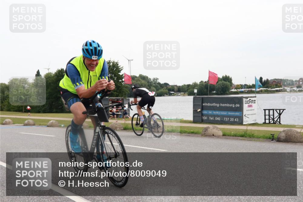 15.06.2025 - 27. Vierlanden-Triathlon H.Heesch http://msf.ph/oto/8009049 15.06.2025 10:52:11 Radfahren 81, 84, 144, 173, 252 meine-sportfotos.de
