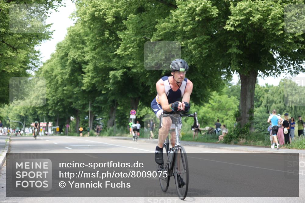 15.06.2025 - 7 Türme Triathlon Yannick Fuchs http://msf.ph/oto/8009075 15.06.2025 13:23:39 Radfahren 451, 1181 meine-sportfotos.de