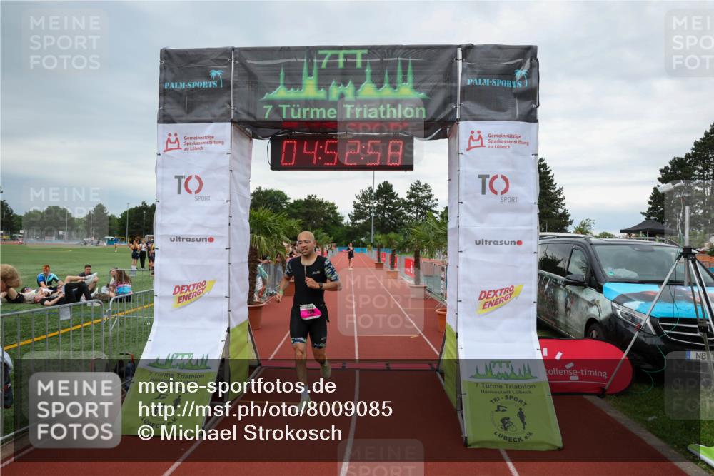 15.06.2025 - 7 Türme Triathlon Michael Strokosch http://msf.ph/oto/8009085 15.06.2025 14:52:58 Ziel 280 meine-sportfotos.de