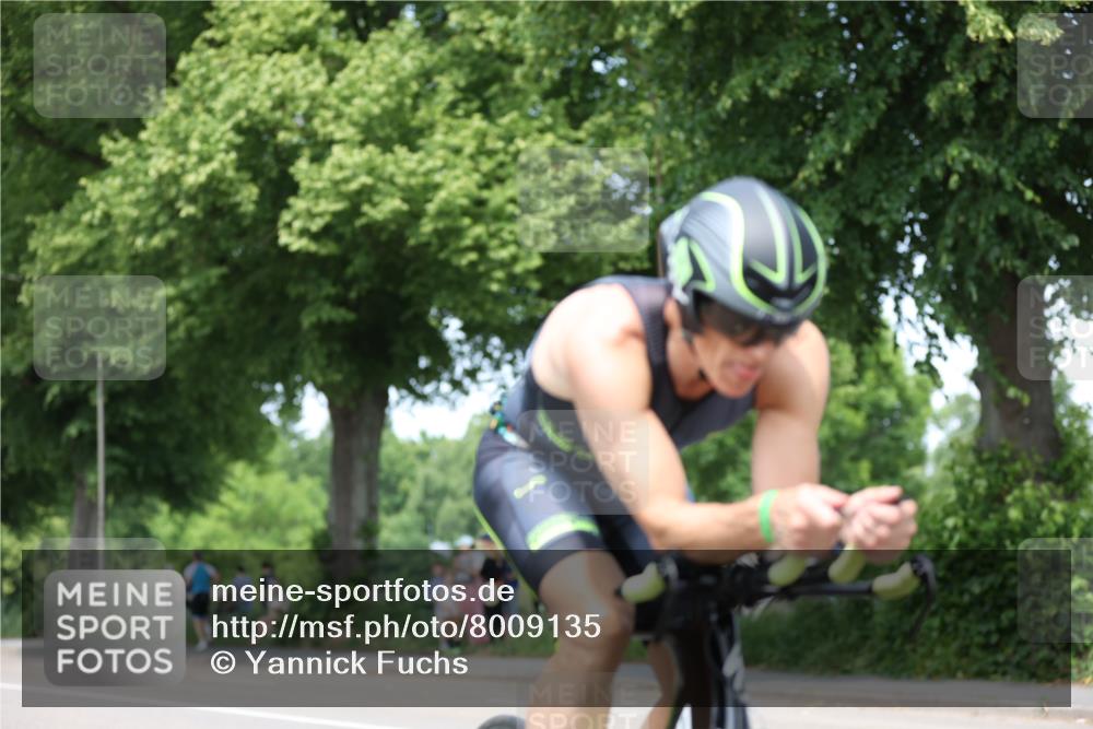 15.06.2025 - 7 Türme Triathlon Yannick Fuchs http://msf.ph/oto/8009135 15.06.2025 13:23:44 Radfahren 1170, 1181 meine-sportfotos.de