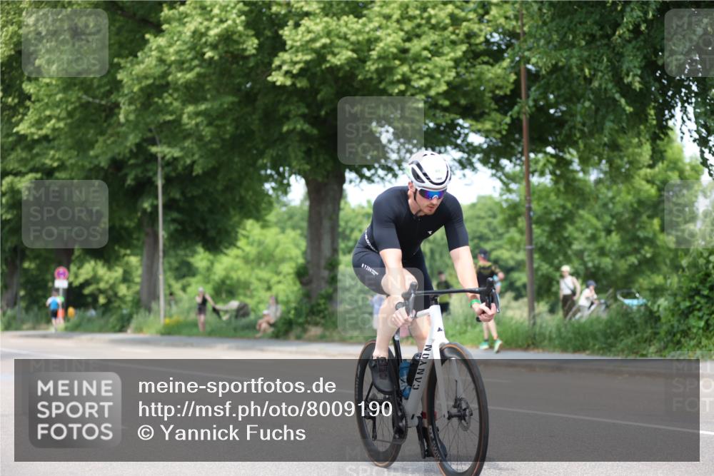15.06.2025 - 7 Türme Triathlon Yannick Fuchs http://msf.ph/oto/8009190 15.06.2025 13:23:53 Radfahren 471, 591, 874, 908, 1016, 1170 meine-sportfotos.de