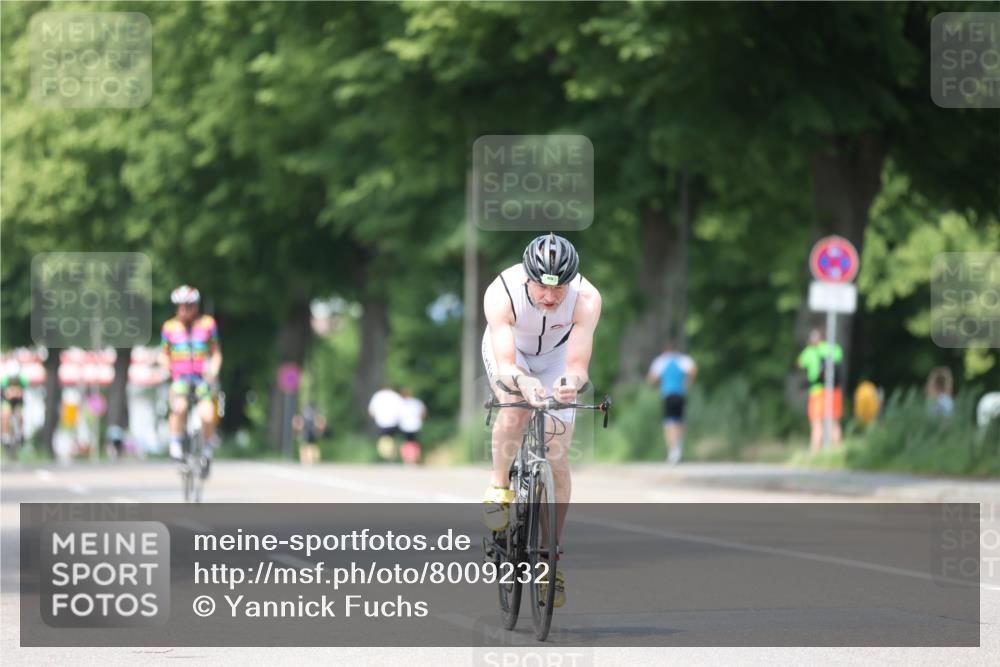 15.06.2025 - 7 Türme Triathlon Yannick Fuchs http://msf.ph/oto/8009232 15.06.2025 13:23:57 Radfahren 458, 874, 908, 1016 meine-sportfotos.de