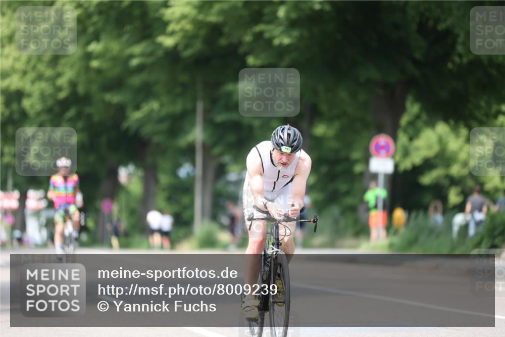 15.06.2025 - 7 Türme Triathlon Yannick Fuchs http://msf.ph/oto/8009239 15.06.2025 13:23:57 Radfahren 458, 874, 908, 1016 meine-sportfotos.de