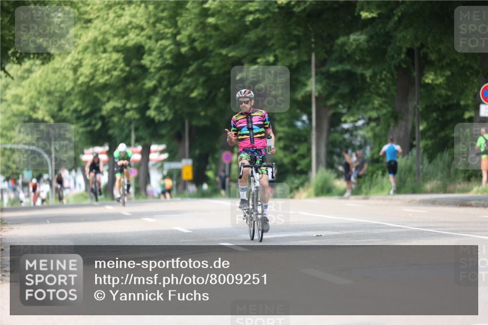 15.06.2025 - 7 Türme Triathlon Yannick Fuchs http://msf.ph/oto/8009251 15.06.2025 13:23:58 Radfahren 458, 874, 908, 1016 meine-sportfotos.de