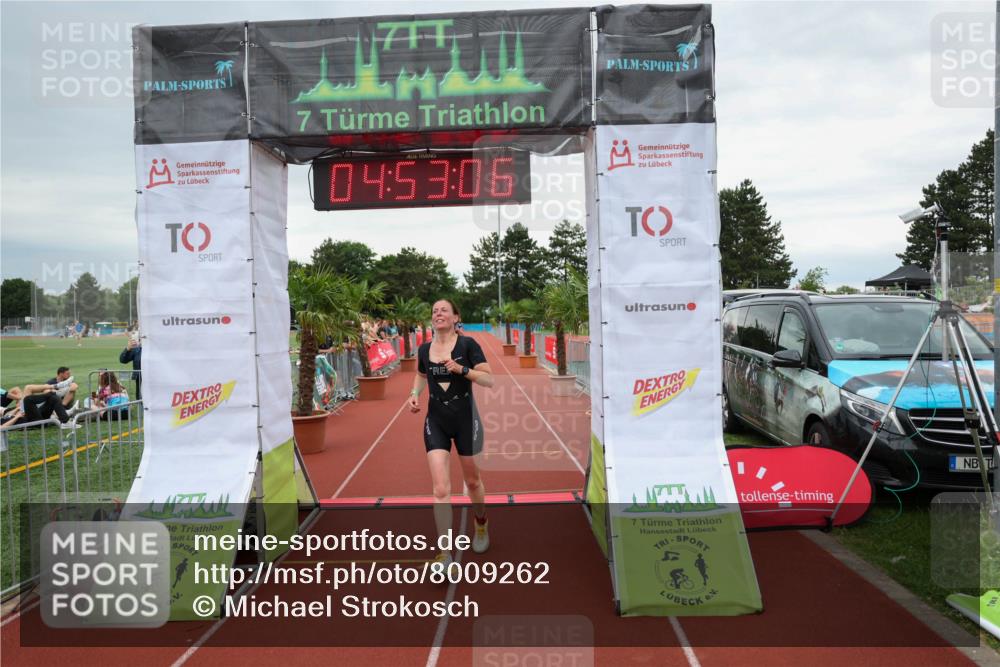 15.06.2025 - 7 Türme Triathlon Michael Strokosch http://msf.ph/oto/8009262 15.06.2025 14:53:06 Ziel 588 meine-sportfotos.de
