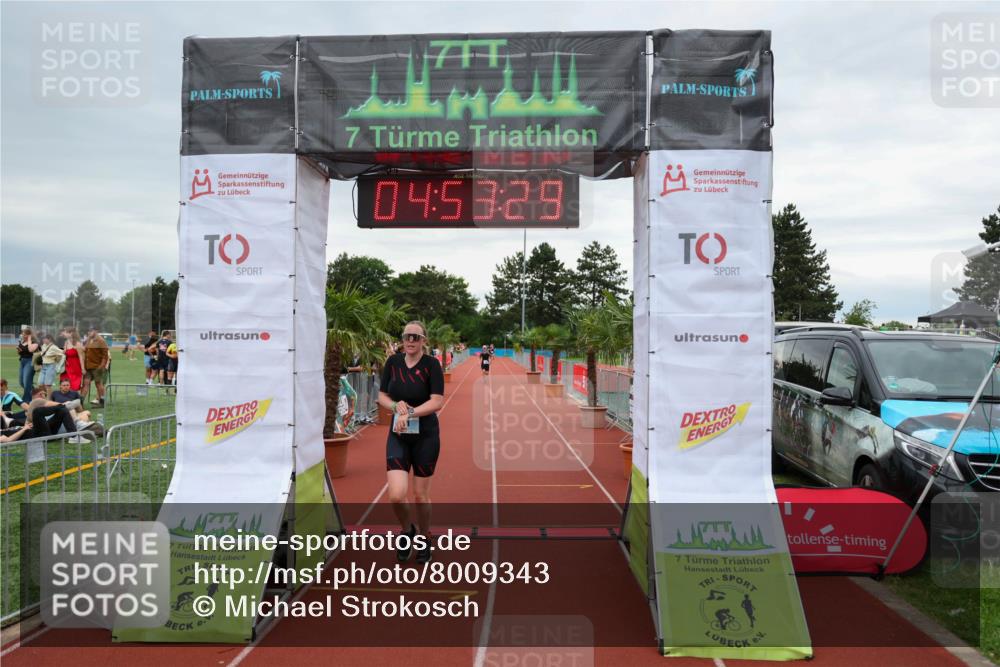 15.06.2025 - 7 Türme Triathlon Michael Strokosch http://msf.ph/oto/8009343 15.06.2025 14:53:29 Ziel 601 meine-sportfotos.de