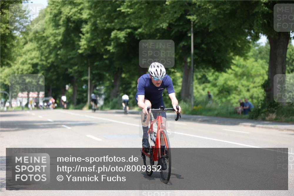 15.06.2025 - 7 Türme Triathlon Yannick Fuchs http://msf.ph/oto/8009352 15.06.2025 12:42:44 Radfahren 214, 306 meine-sportfotos.de
