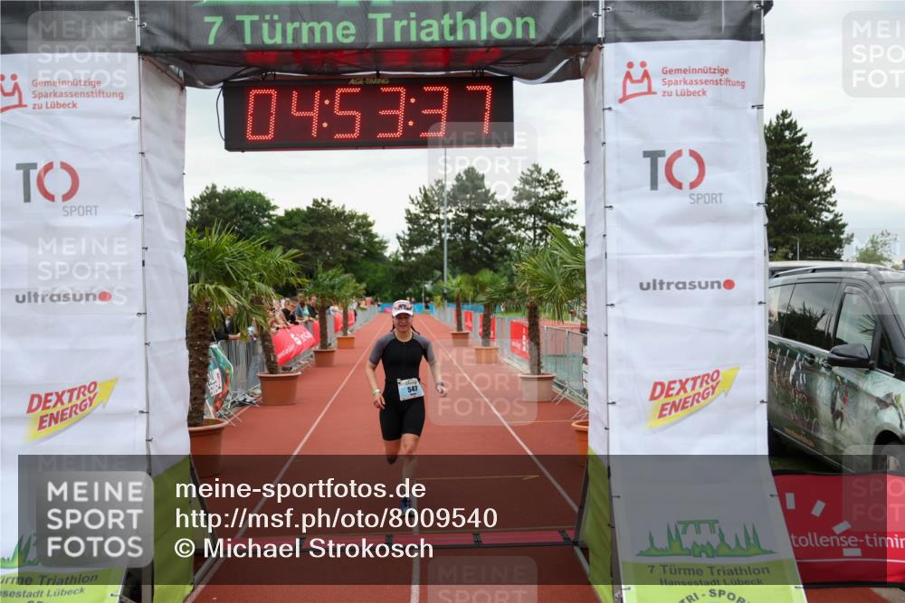 15.06.2025 - 7 Türme Triathlon Michael Strokosch http://msf.ph/oto/8009540 15.06.2025 14:53:37 Ziel 547 meine-sportfotos.de