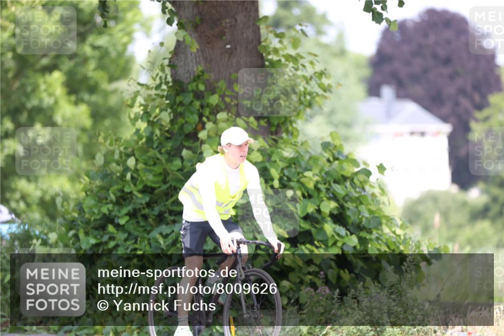15.06.2025 - 7 Türme Triathlon Yannick Fuchs http://msf.ph/oto/8009626 15.06.2025 12:43:21 Radfahren  meine-sportfotos.de