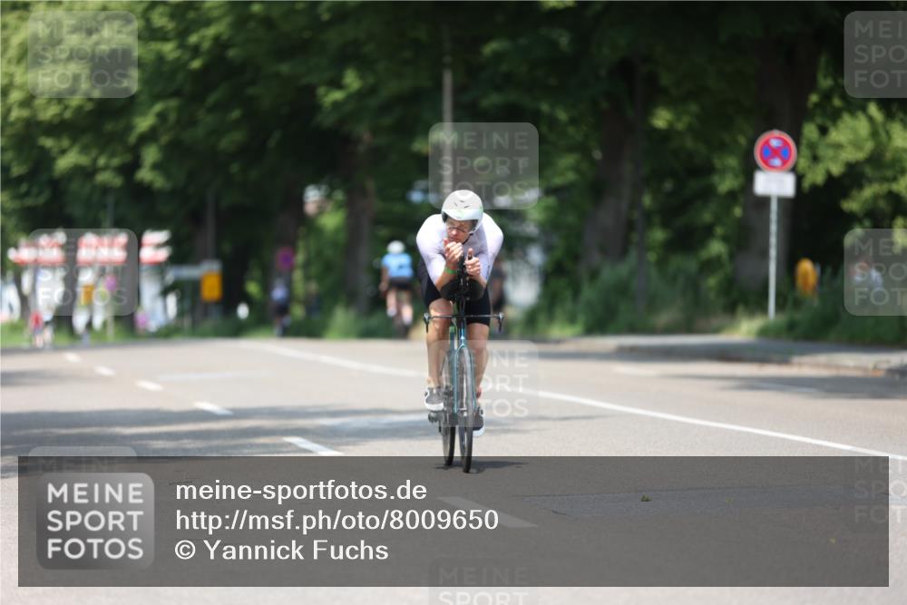 15.06.2025 - 7 Türme Triathlon Yannick Fuchs http://msf.ph/oto/8009650 15.06.2025 12:43:29 Radfahren  meine-sportfotos.de