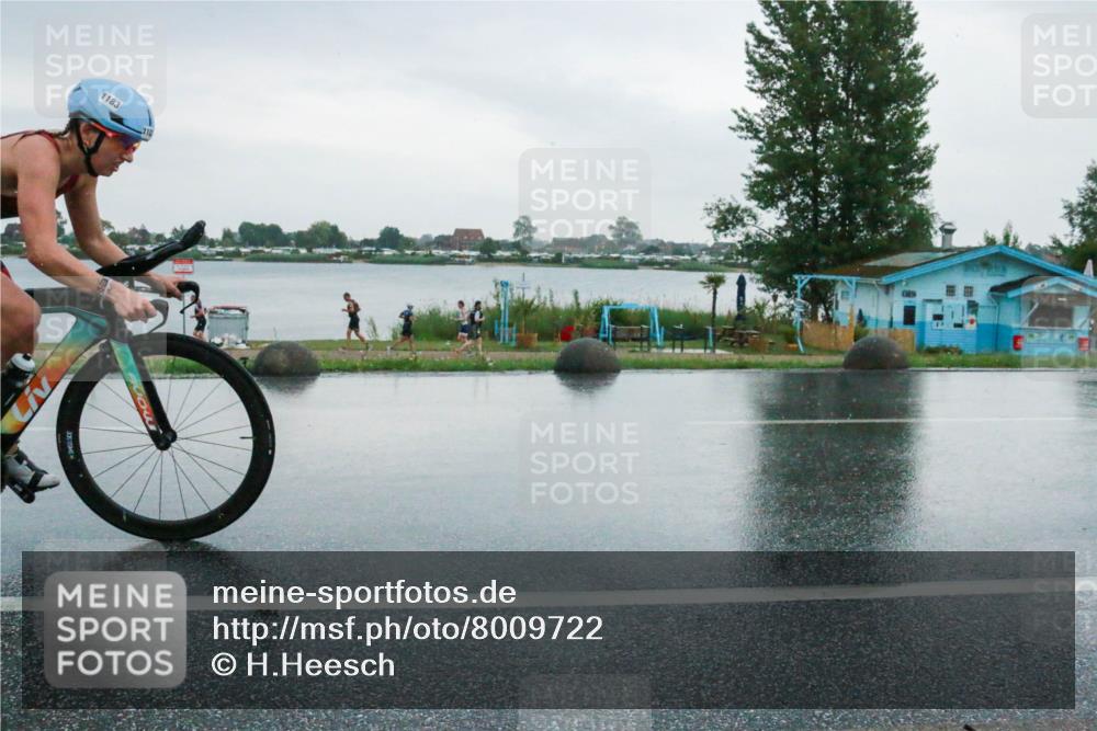 21.06.2025 - 27. Vierlanden-Triathlon H.Heesch http://msf.ph/oto/8009722 15.06.2025 13:40:34 Radfahren 1183 meine-sportfotos.de