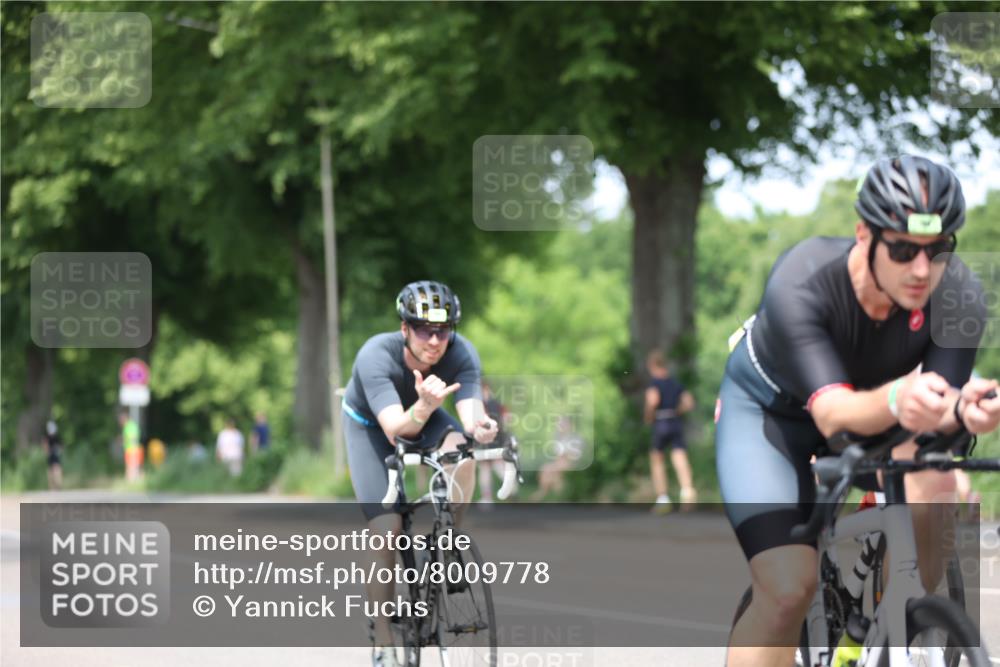 15.06.2025 - 7 Türme Triathlon Yannick Fuchs http://msf.ph/oto/8009778 15.06.2025 13:24:42 Radfahren 613, 674, 789, 924 meine-sportfotos.de