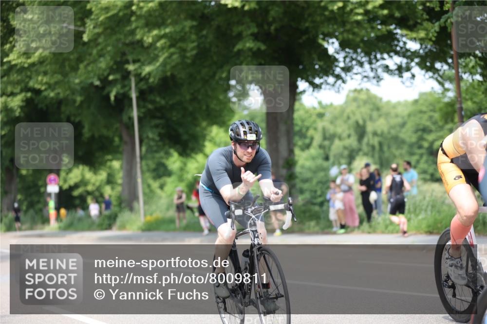 15.06.2025 - 7 Türme Triathlon Yannick Fuchs http://msf.ph/oto/8009811 15.06.2025 13:24:43 Radfahren 613, 674, 789, 924 meine-sportfotos.de