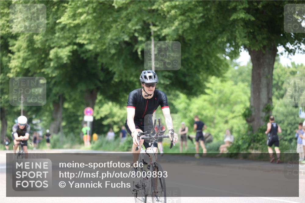15.06.2025 - 7 Türme Triathlon Yannick Fuchs http://msf.ph/oto/8009893 15.06.2025 13:24:45 Radfahren 613, 674, 789, 924 meine-sportfotos.de