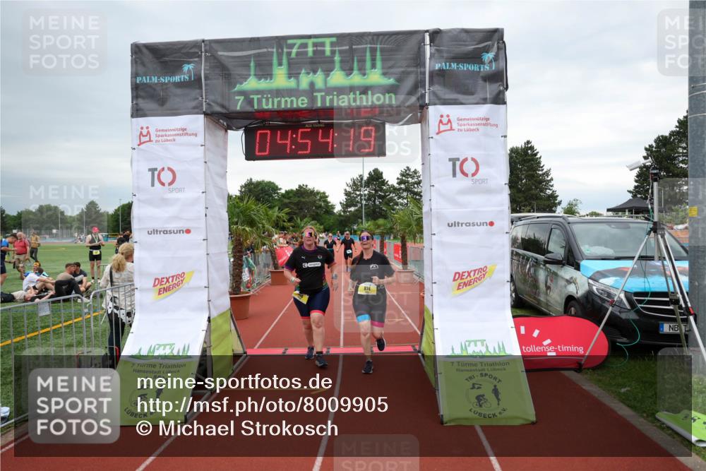 15.06.2025 - 7 Türme Triathlon Michael Strokosch http://msf.ph/oto/8009905 15.06.2025 14:54:19 Ziel 408, 409, 766, 874 meine-sportfotos.de